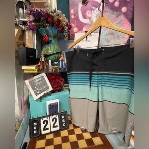 O'Neill Lennox Stripe Boardshorts - Black - gray